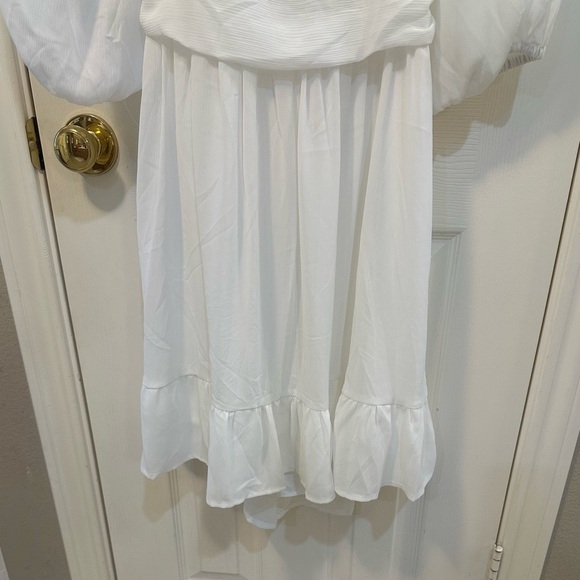 Mini Summer MINI Dress White Square Neck Ruffle Hemline Long Sleeve Size Medium - Picture 7 of 14
